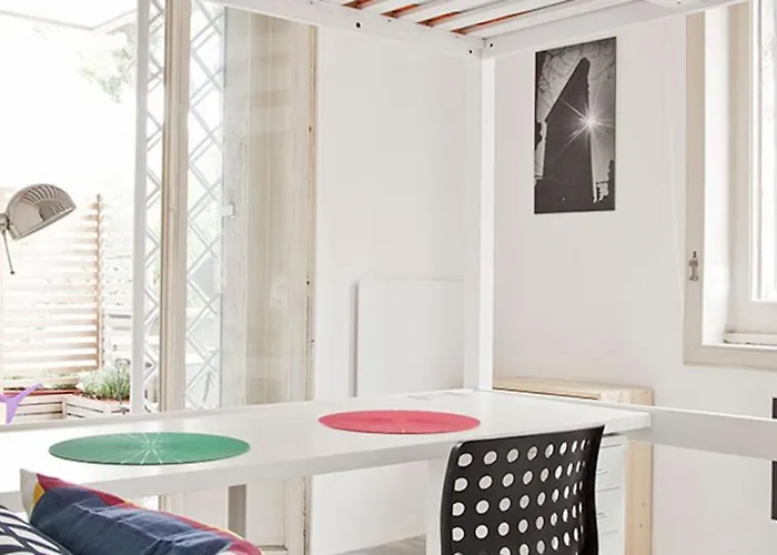 Kamchu Apartments: Ada