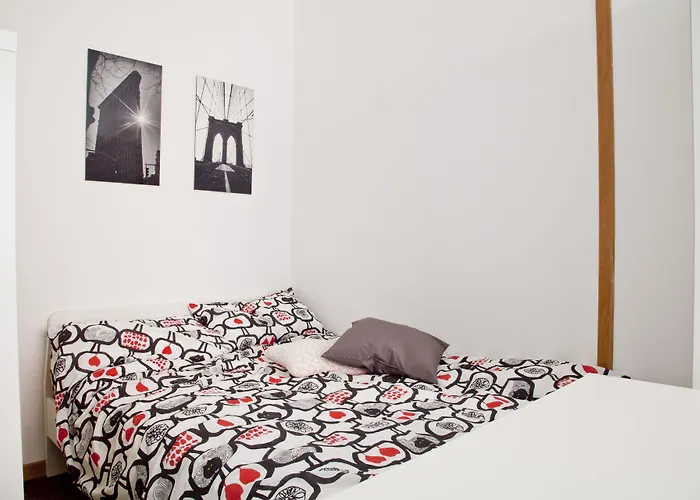 Kamchu Apartments: Ada Rom