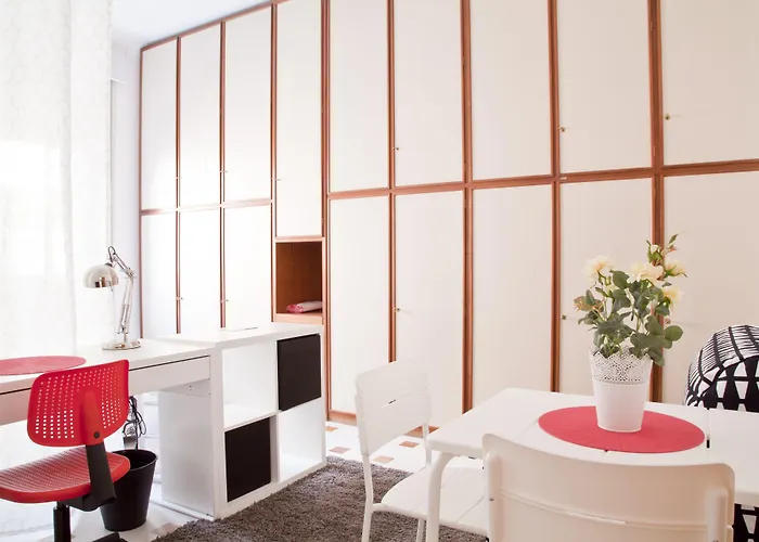 Kamchu Apartments: Ada * Rom
